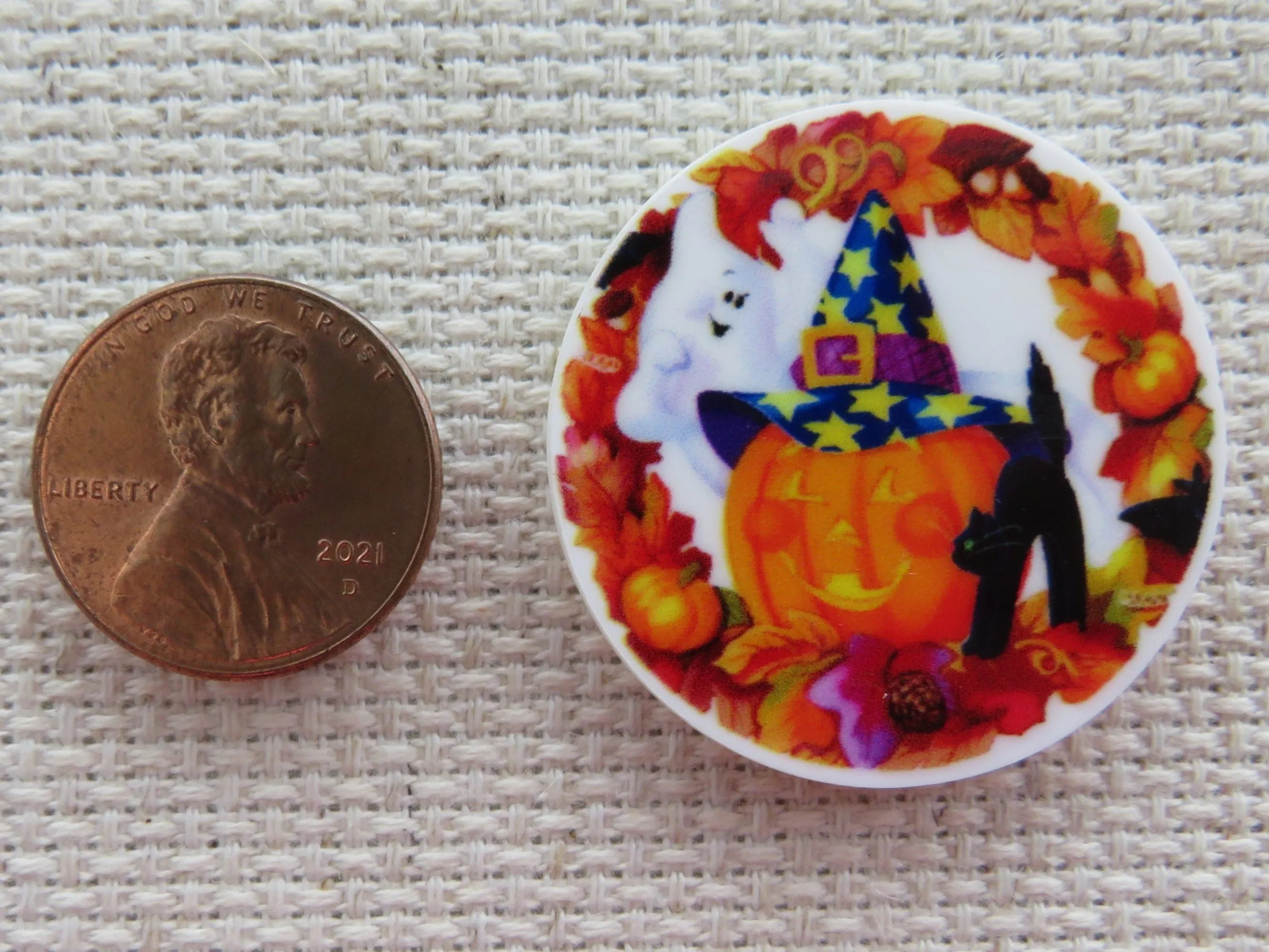 An Abundance of Halloween Needle Minder, Cover Minder, Magnet