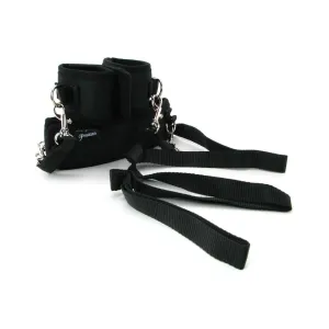 Ff Collar With Cuffs and Leash