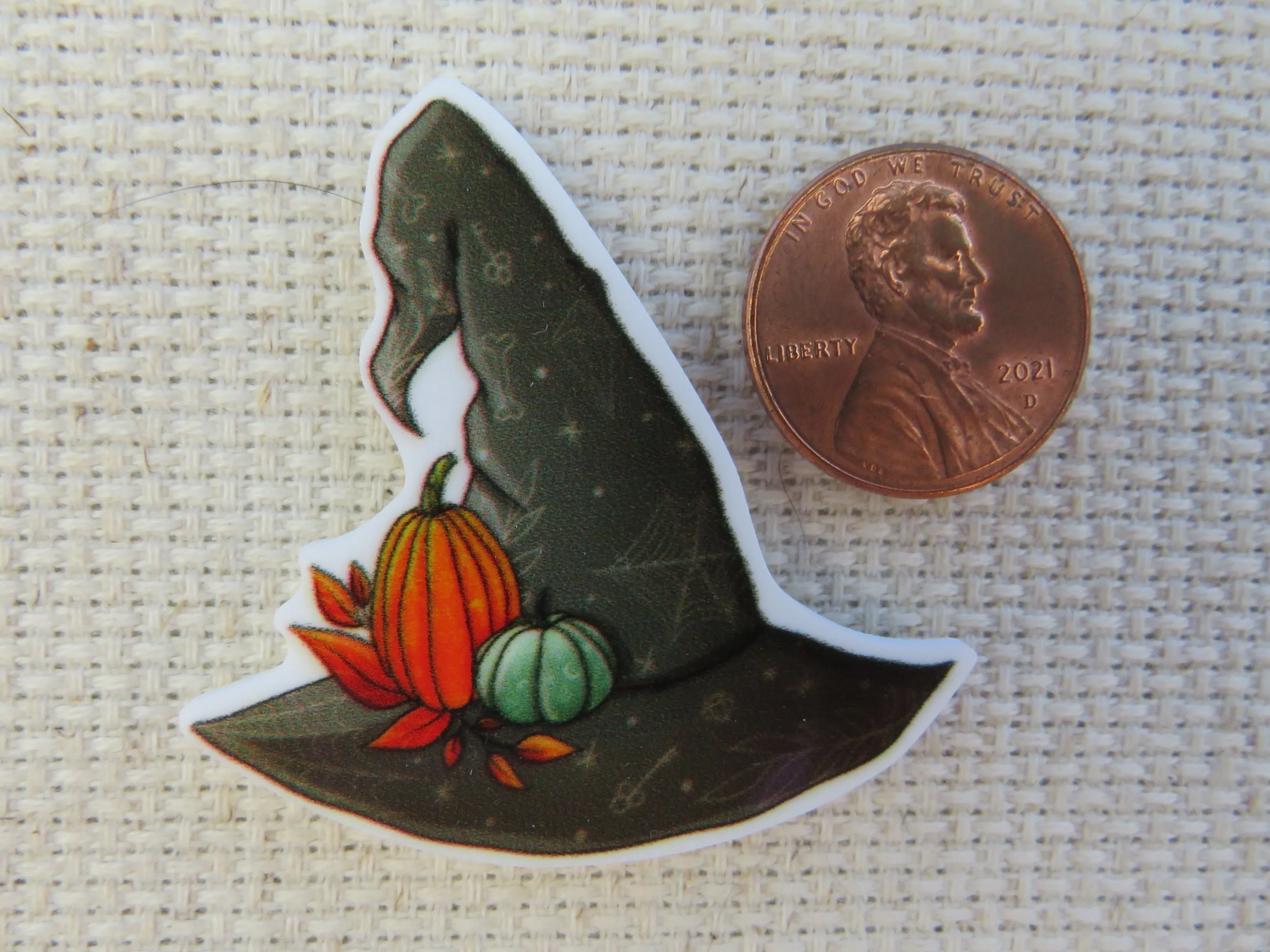 Halloween Decorated Witches Hat Needle Minder, Cover Minder, Magnet