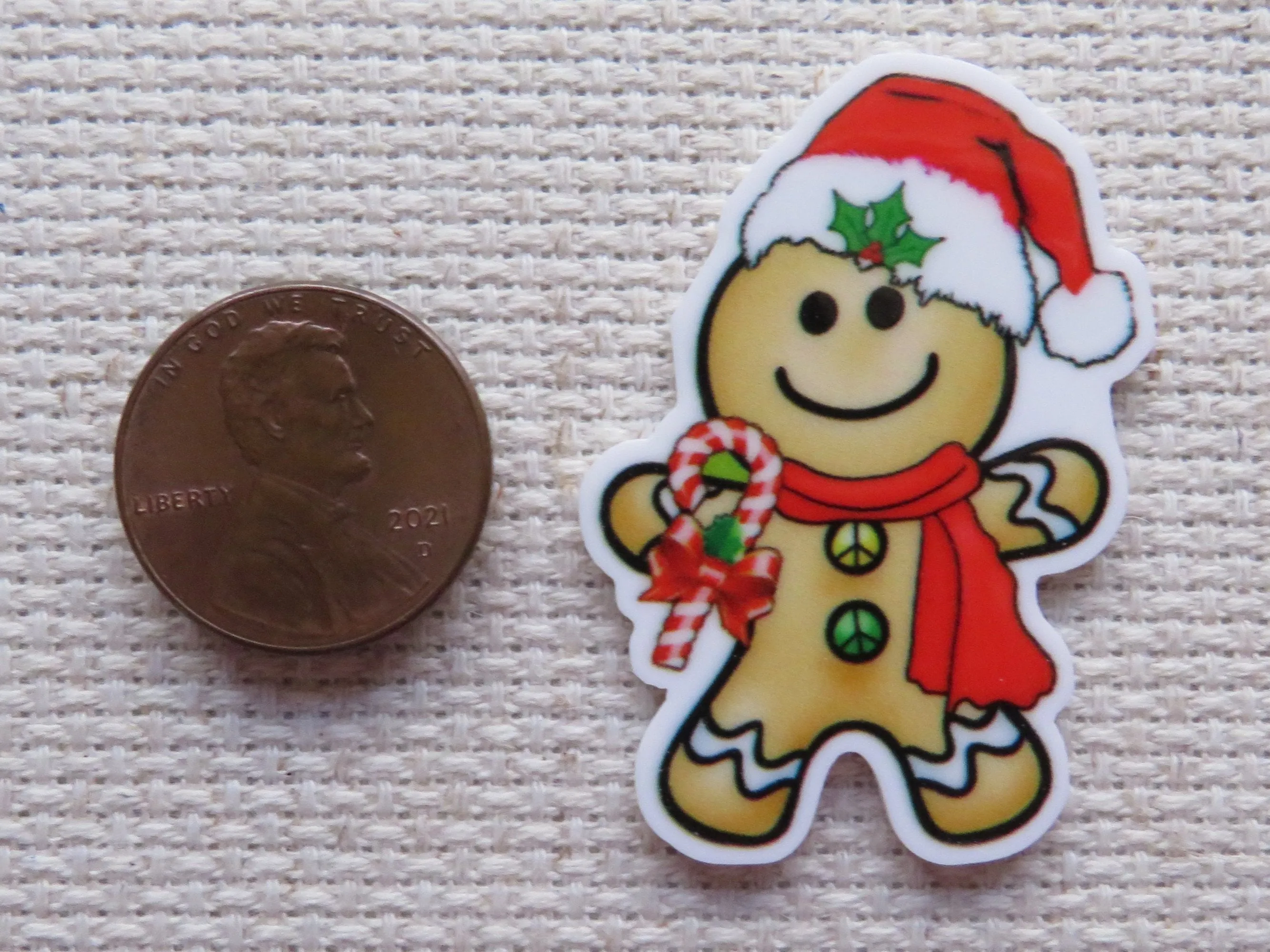 Hat Wearing Gingerbread Man Needle Minder, Cover Minder, Magnet